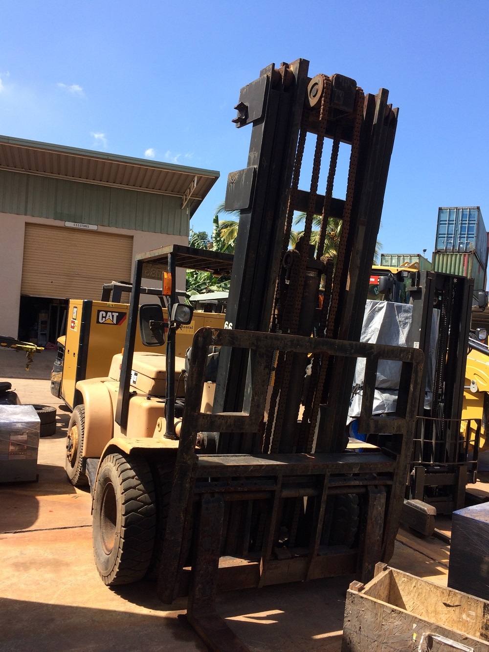 6 ton forklift – Surplus