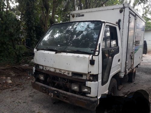 isuzulorry201202511 isuzulorry201202511