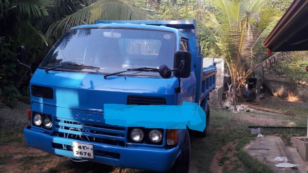 isuzuwide21726031 isuzuwide21726031