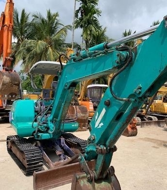 komatsu_pc30-7e_-_03_1 komatsu_pc30-7e_-_03_1