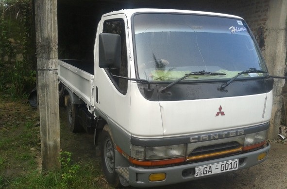 mitsubishicanter25052005421 mitsubishicanter25052005421