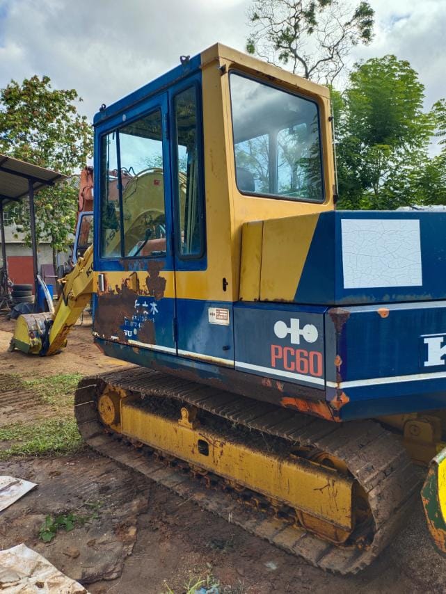 Komatsu PC 60 – Surplus