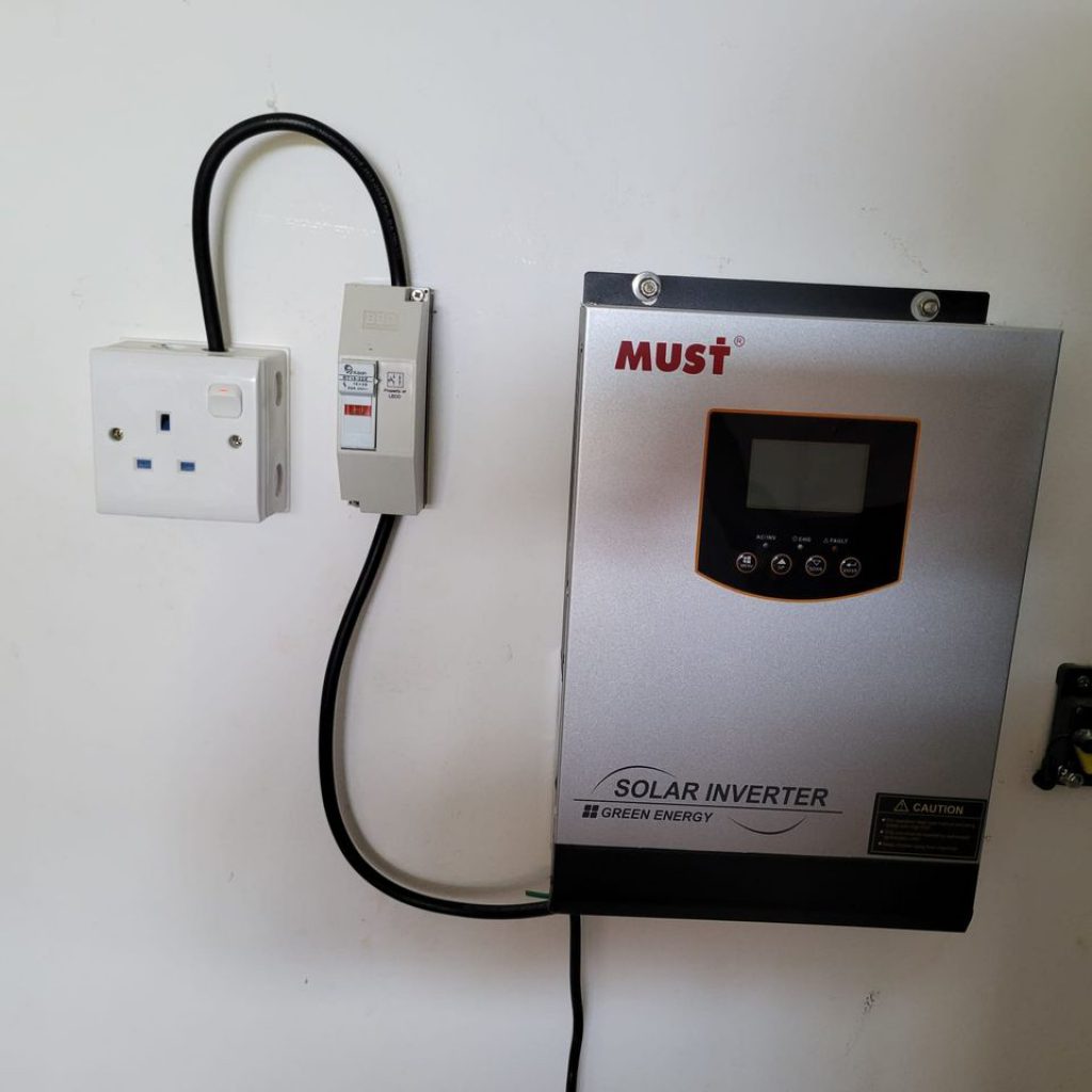 MUST 1kW Off Grid Solar Inverter VPM Surplus Must 1kw off grid solar inverter vpm surplus