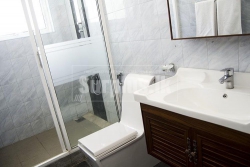 Well Running Luxury Hotel for Sale in Diyathalawa