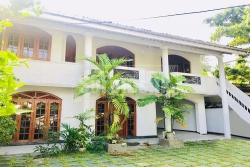 Complete House for Rent/Lease in Mirihana Nugegoda.