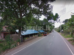 Prime Commercial Land for Sale at Airport Road Minuwangoda