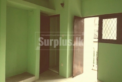Upstairs Apartment unit for Rent in Maharagama.