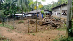 කිරිවත්තුඩුව නගරයෙන් අගනා බිම් කොටසක්