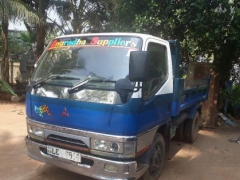 Mitsubishi Canter tipper 2000