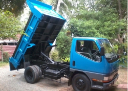 Mitsubishi Canter Tipper 1996