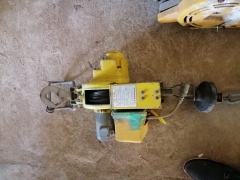 CABLE HOIST