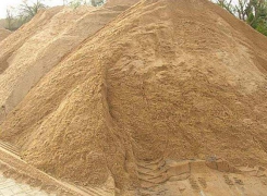 River mining sand from Manampitiya