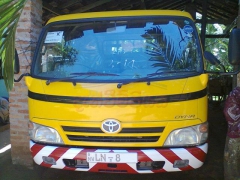 Toyota Dyna Crew Cab 2008