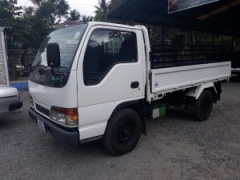 Isuzu Lorry 2011