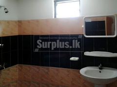 Hotel for Lease or Sale in Pinnawala.