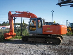 Hitachi ex200