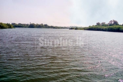 Lake Front Land for Sale in Battaramulla.