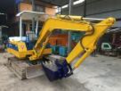 Komatsu Excavator PC30-6