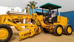 Komatsu GD405A-II MOTOR GRADER