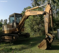Mitsubishi M50 Excavator