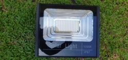 LED Solar Flood Flasher Light