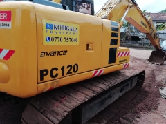 KOMATSU AVANCE DASH 6