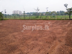Land Available for Sale in Thalawathugoda