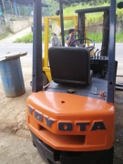Forklift- TOYOTA