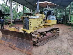 Komatsu D31A-16 Bulldozer