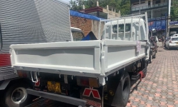 Mitsubishi 12/5 dunu lorry 2002