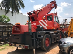 KATO 25 Ton Rough Terrain Crane