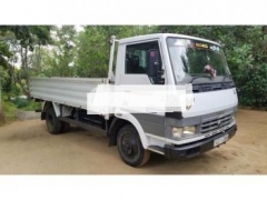 Tata 709 1995
