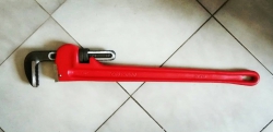 CROSSMAN HEAVY DUTY PIPE WRENCH 36″