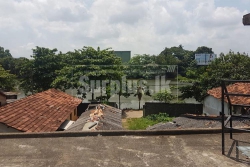 Two storied Commercial building for sale in Thotalanga Colombo 15