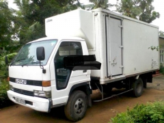 Isuzu Full Body Truck 1992