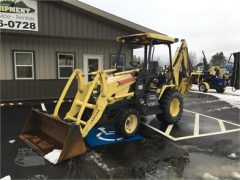 Yamaha Backo Loader