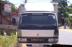 Mitsubishi Canter 2002