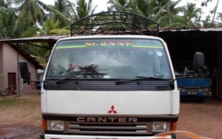 Mitsubishi Canter Lorry 1992