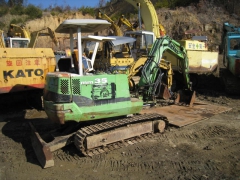 Excavator – MM 35 MITSUBISHI	– FOR RENT