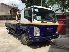 Isuzu Crane Truck Forward 2009