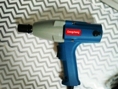 ELECTRIC IMPACT WRENCH 12.7mm (1/2″)