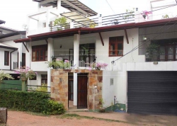Three Storied House for Sale in Rajagiriya.
