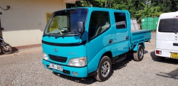 Toyota Crew Cab 2004