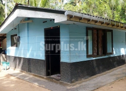 Complete House for Sale in Paththaduwana Minuwangoda.