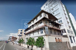 Commercial Property in Kollupitiya facing Marine Drive