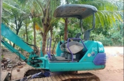 Komatsu PC 25-7 Excavator