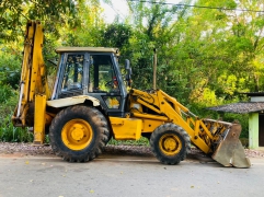 JCB P-8 Backhoe