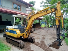 Komatsu PC 30-6 Excavator