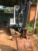 Mitsubishi 35 Excavator
