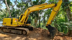 Komatsu PC 120 Excavator
